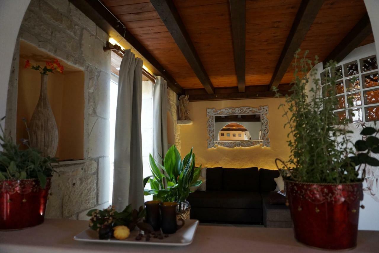 Kakaw Modica Charming House Apartment Ragusa Bagian luar foto